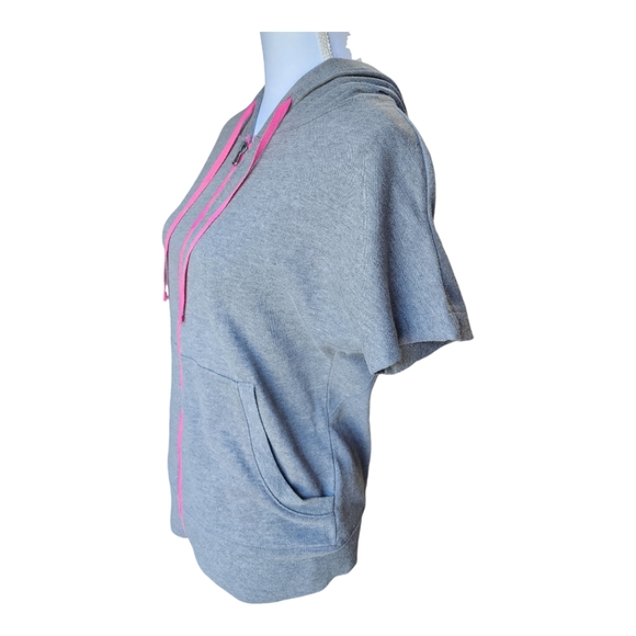 Maurices Women's Short Sleeve Jacket, Sweartshirt, Hooded, Full Zip, Size M - Picture 3 of 11